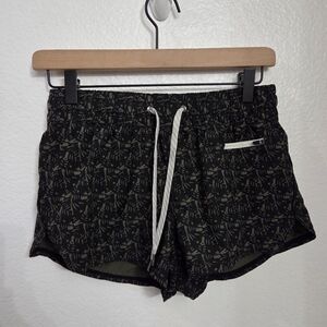 Vuori Clementine Shorts Women's Size Small